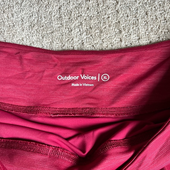 Outdoor Voices Size XL Hudson 4" Shorts - Picture 3 of 6